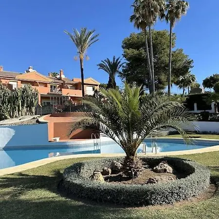 Con Barbacoa Y Piscina Сasa de vacaciones *